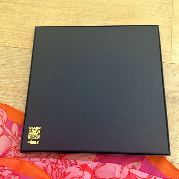 Chopard Scarf - Picture 8 of 8